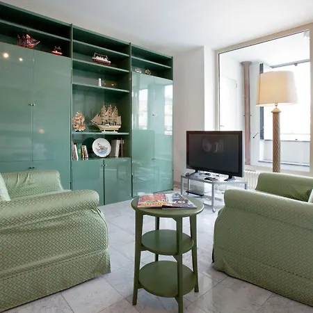Acquario Apartman *